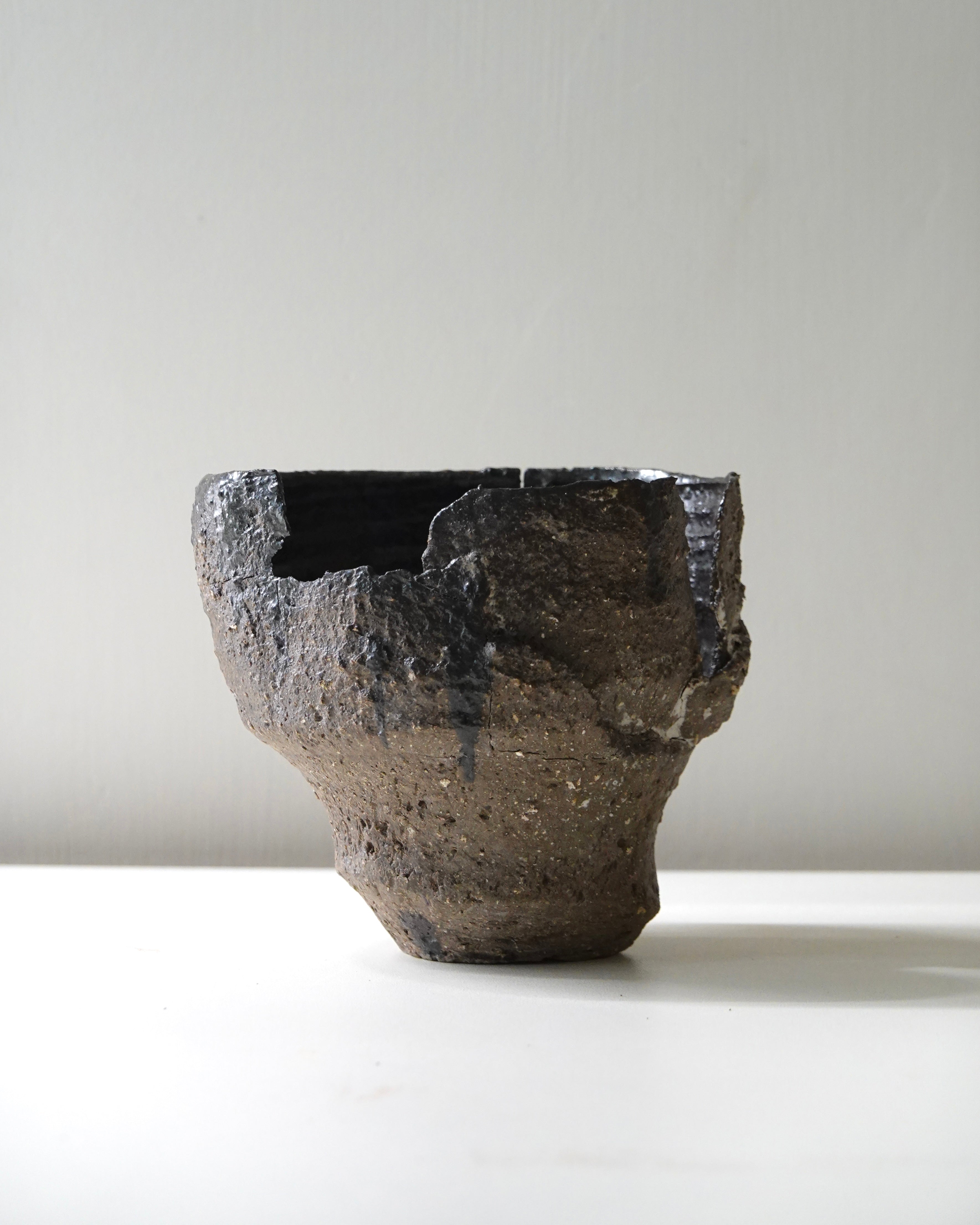 粗沙黑泥 Coarse Sand Black Clay